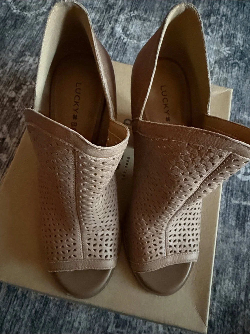 Lucky Brand lucky brand